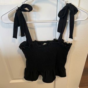 H&M black ruffled crop tank top